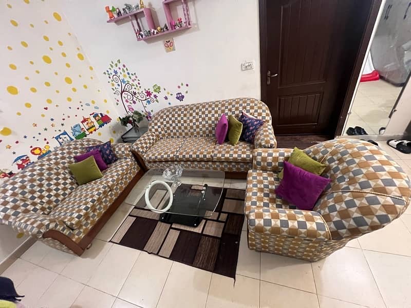 3-2-1 Seater Sofa for Sale 0