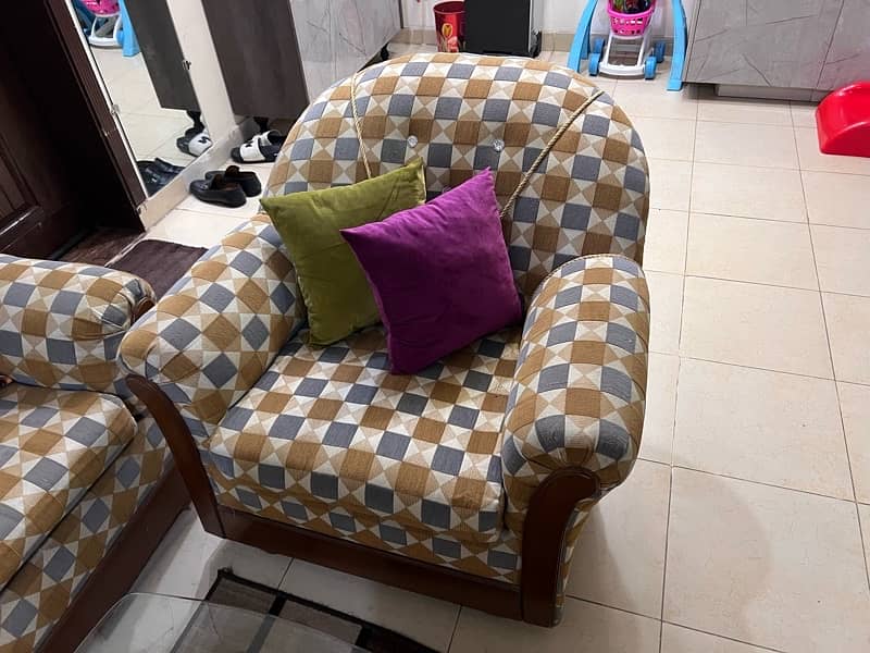 3-2-1 Seater Sofa for Sale 3