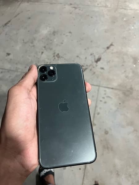 iphone 11 pro max 2