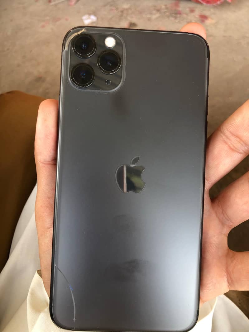 iPhone 11 Pro Max 1