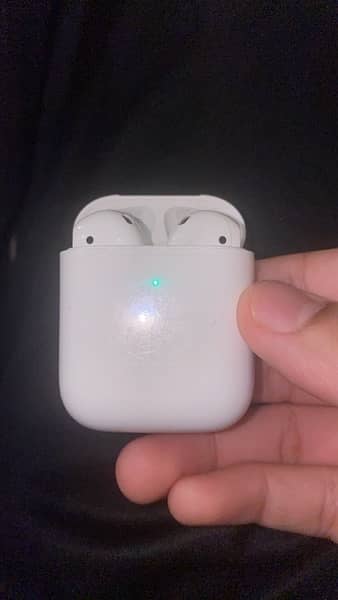 Apple airpods 2nd generation 2