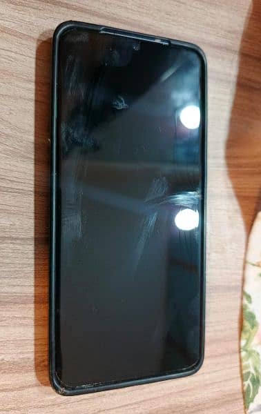 Samsung s20 Plus - 12 Gb/256 GB NON-PTA 9