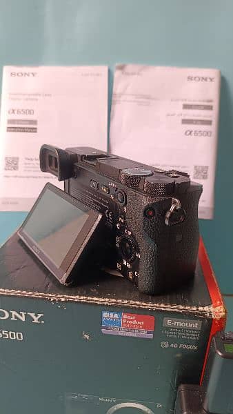 sony6500 with lens 7