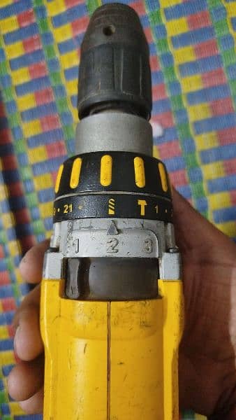 DeWalt drill 18w original USA 3