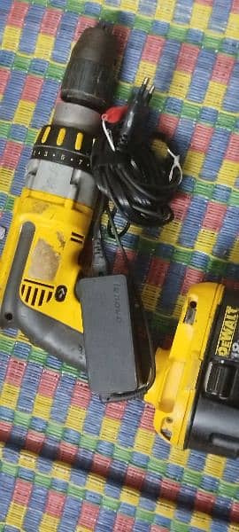 DeWalt drill 18w original USA 9