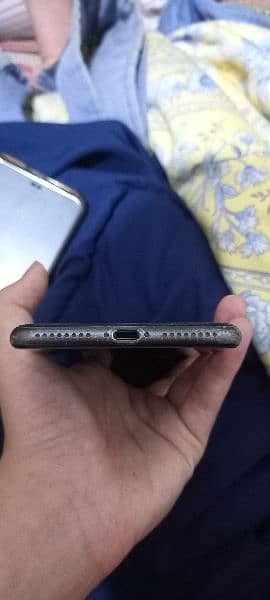 iphone 8 plus non pta 1