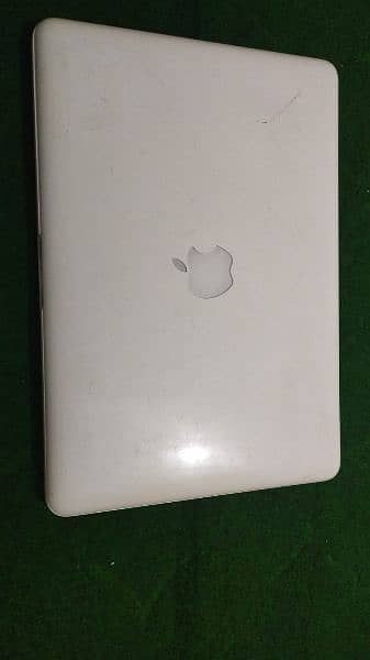 MacBook 4gb 256gb 8