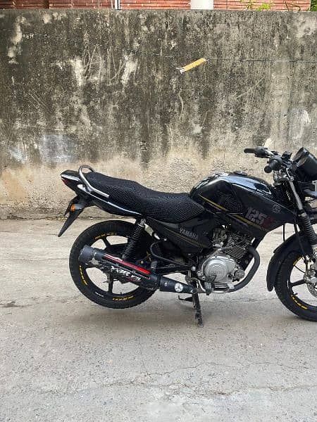 urgent bike for sale. yahama 125cc 1