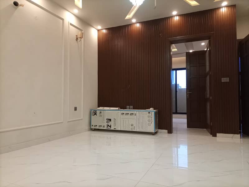 Luxuries House For Sale In Eden Garden Executive Block 24