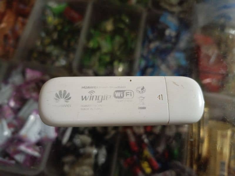 Zong super 3G WiFi device UNLOCKED 1