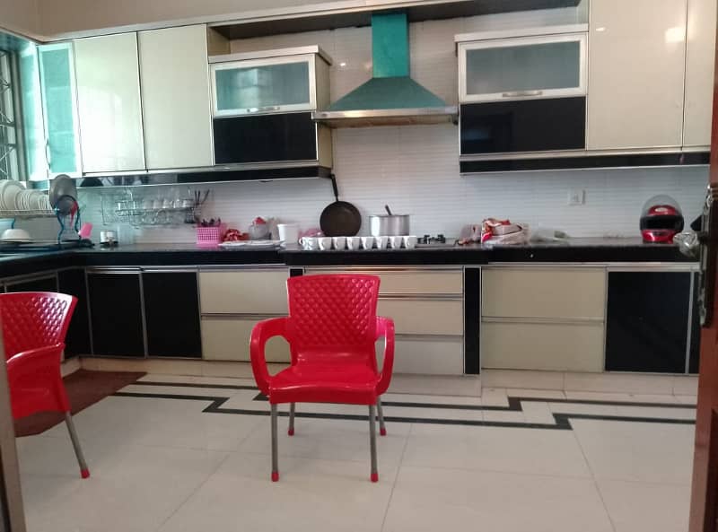 1 KANAL DOUBLE STOREY HOUSE FOR RENT IN JOHAR TOWN PHASE 1 7