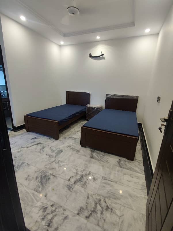 Hostle For Boys Brand New Flat Double Seater Ttriple Seater Avaialbe Near Umt And Ucp 0