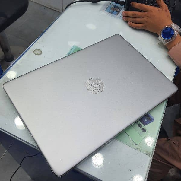 HP Laptop 15s with Intel Core i5 12th Gen 1