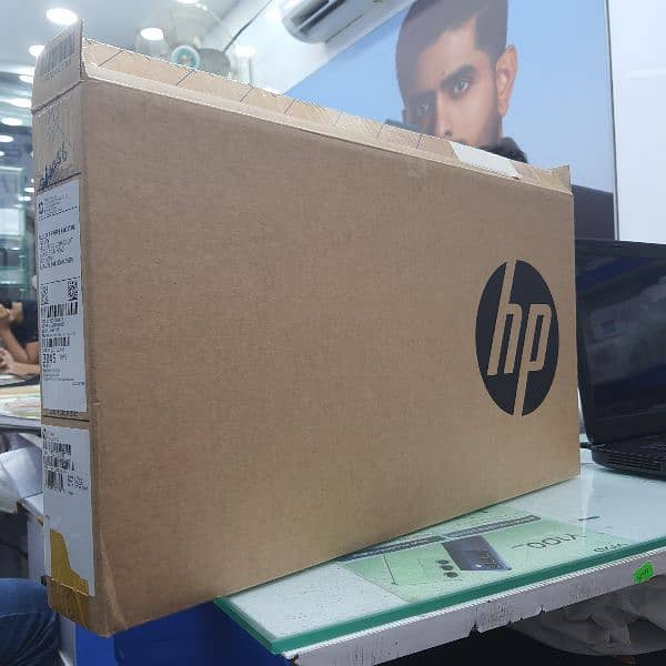 HP Laptop 15s with Intel Core i5 12th Gen 10