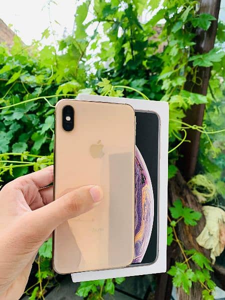 Iphone xsmax pta approved 64Gb With Box 0