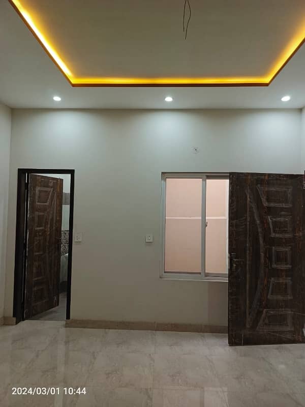 Tile Floor Flat Available For Rent Near To Emporium Mall And Expo Center 2nd Floor 1