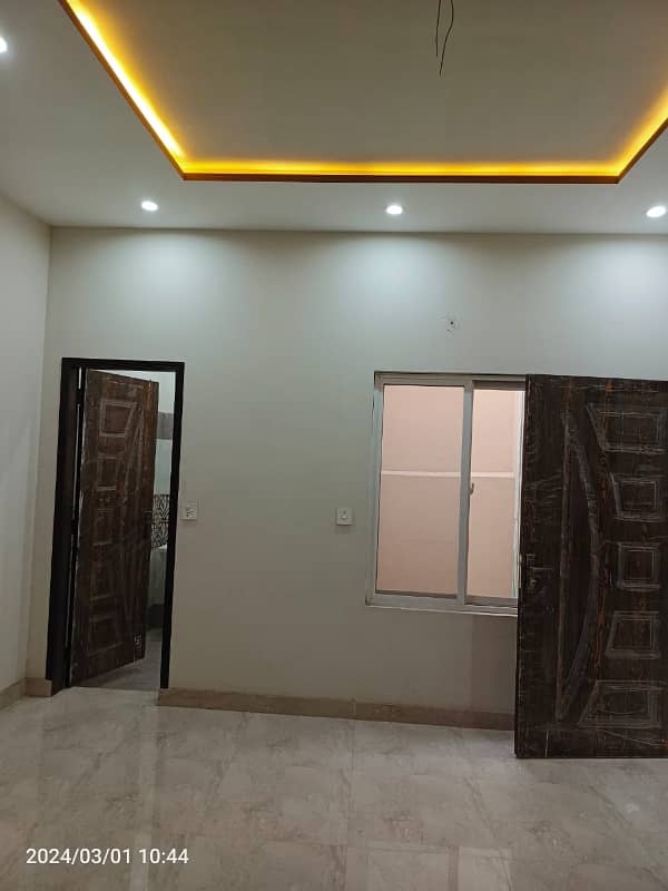 Tile Floor Flat Available For Rent Near To Emporium Mall And Expo Center 2nd Floor 3