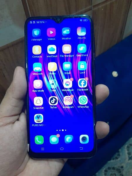 03236613110  Vivo y97 8/256Gb  exchange bhi kar sakte hai 1