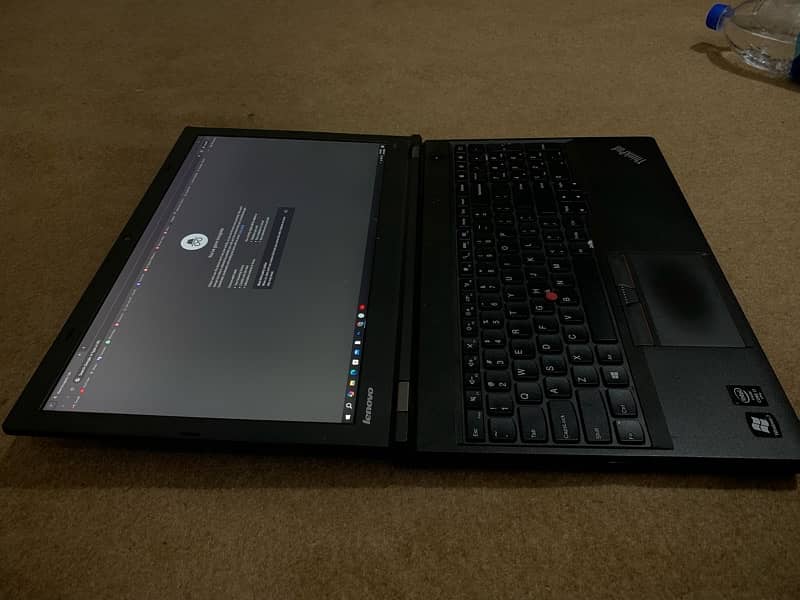 Laptop (work station) URGENT SALE! 3