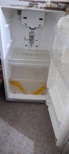 fridge for sale urgent 1