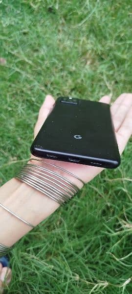 Google pixel 4a 5G 3