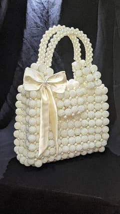 Bay berry pearls bag