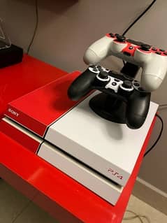 PS4 white edition 500 GB barely used