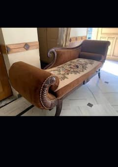 3 seater dewan urgent sale