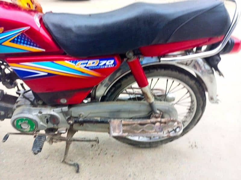 Honda CD 70 Model 2019 6