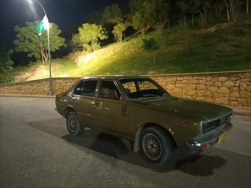 Toyota Corolla XE 1977 4