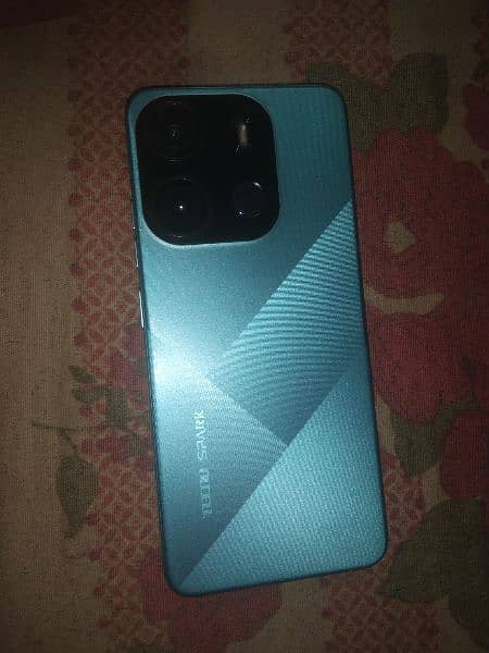 tecno spark 4/64 cndshn bilkul saf exchng vivo opoo 2