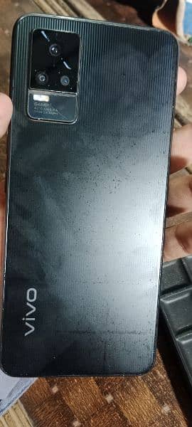 vivo V21e condition 10by9.5 1