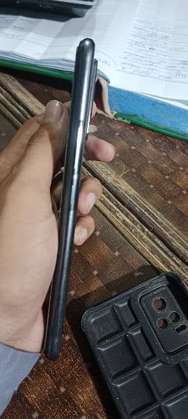 vivo V21e condition 10by9.5 4