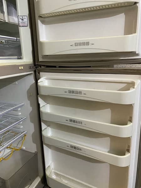 Dawlance Refrigerator 2