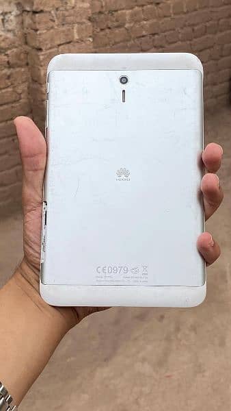 Huawei medaipad 7 youth available in good condition 5