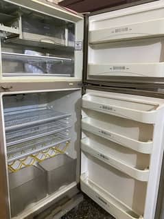 Double door frige full size