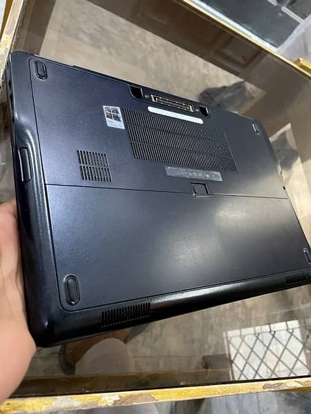 Dell Laptop Latitude | Core i5 | 5th Gen | 8GB RAM | 256GB SSD 1