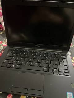 Dell Laptop 7270 0