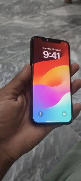 Iphone Xs 64Gb PTA Aprove With Box Charger 3