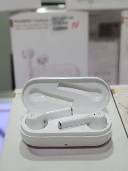 Huawei air buds 3i active noice cancellation* 4