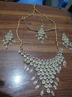 matha pati, earrings, necklace 0