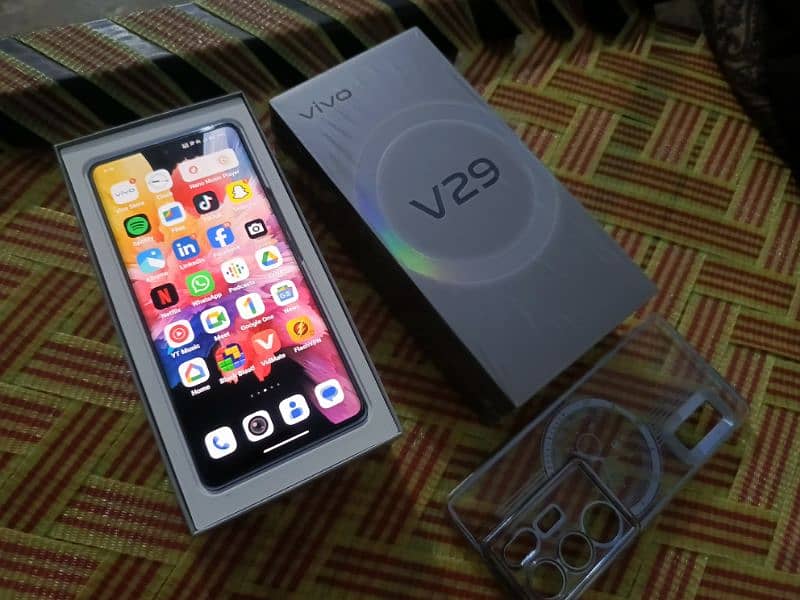 vivo v29 for sale in mardan 2