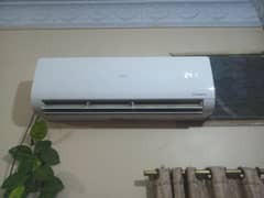 Haier 1.5 ton DC Inverter