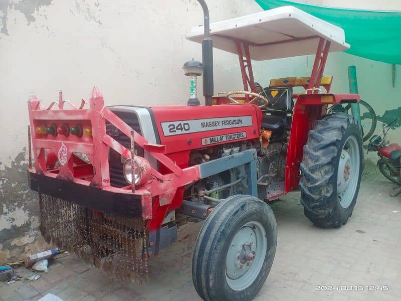 tractor for sale 2013 model 6