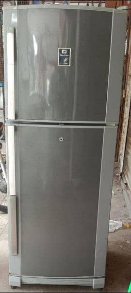 Dawlance Fridge With Genuine Condition 0