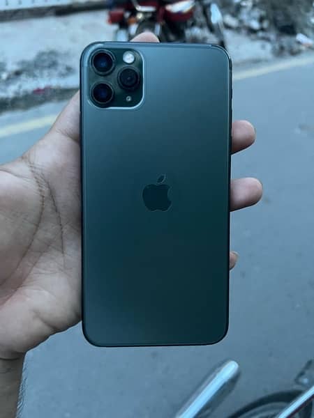 iphone 11 pro max non pta 1