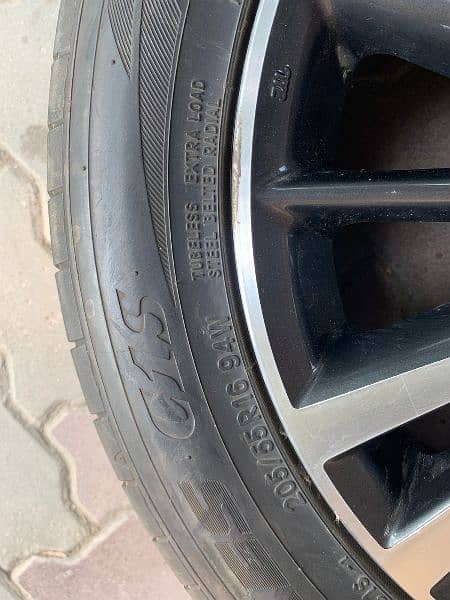 Corolla car tyre 1pc 3