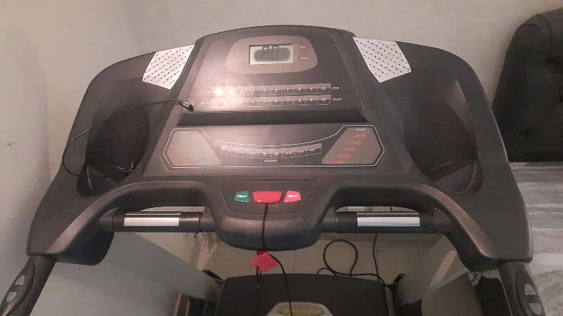 Body fit Motorised Treadmill 6