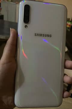 Samsung A50