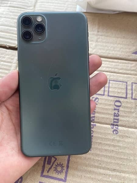 iPhone 11 Pro Max 0